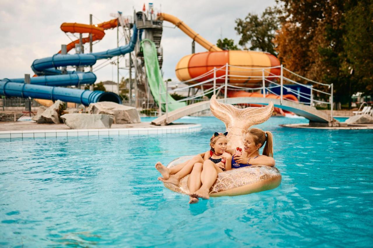 Terme Village - Mobile Homes Catez ob Savi Buitenkant foto