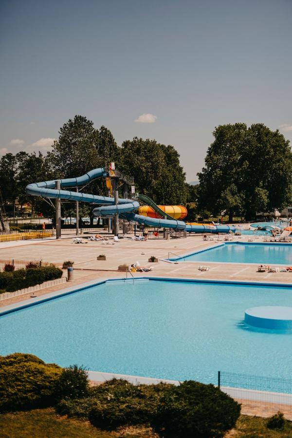 Terme Village - Mobile Homes Catez ob Savi Buitenkant foto