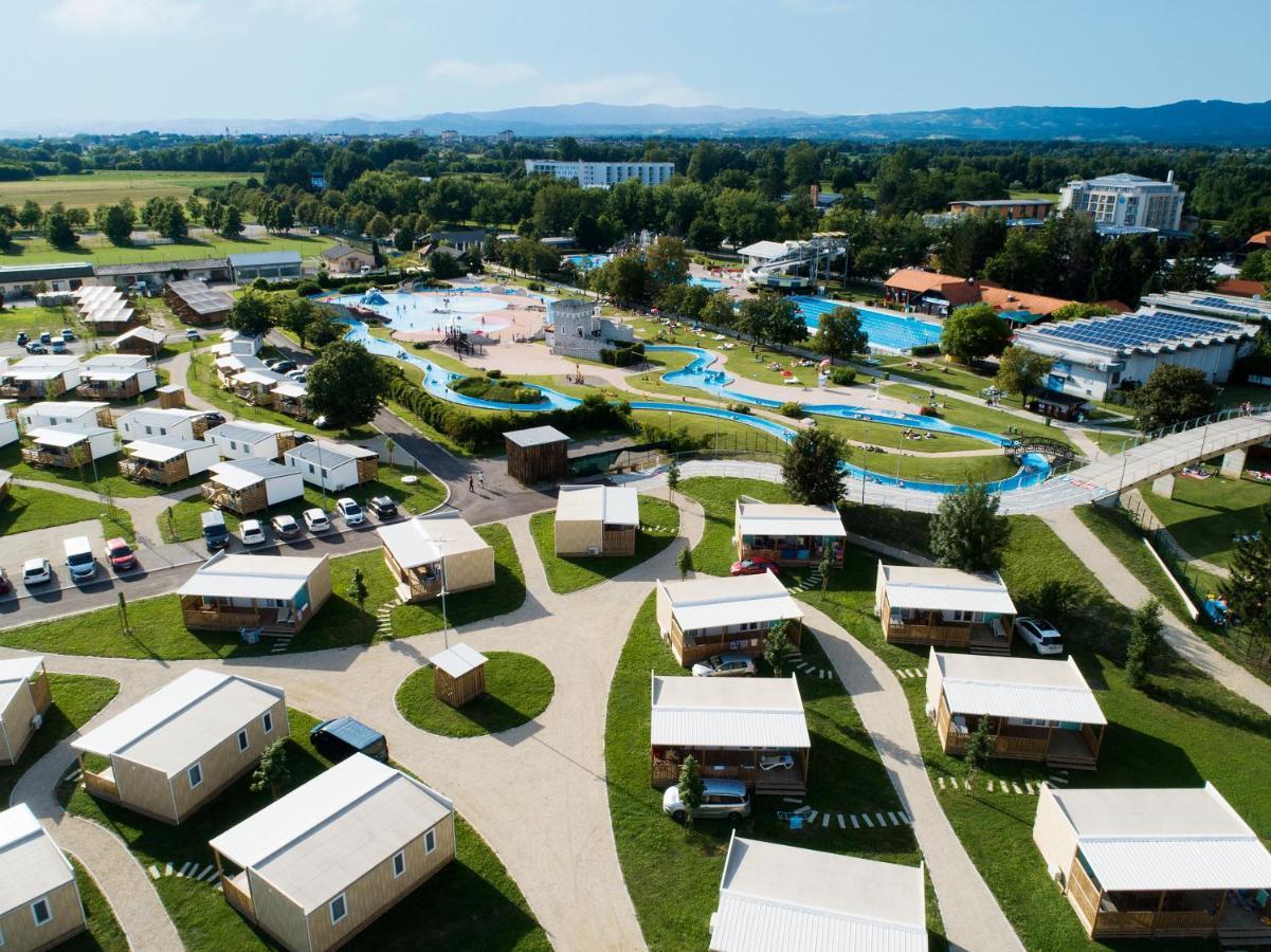 Terme Village - Mobile Homes Catez ob Savi Buitenkant foto