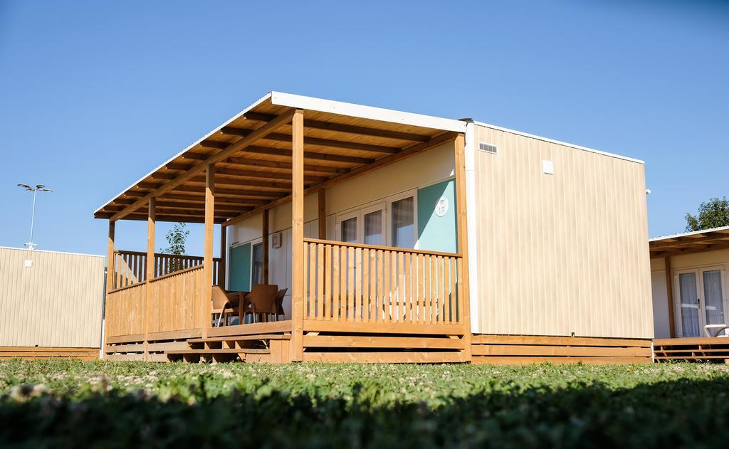 Terme Village - Mobile Homes Catez ob Savi Buitenkant foto