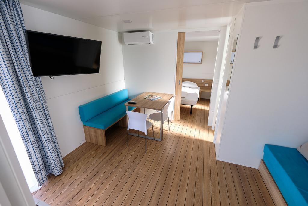 Terme Village - Mobile Homes Catez ob Savi Buitenkant foto