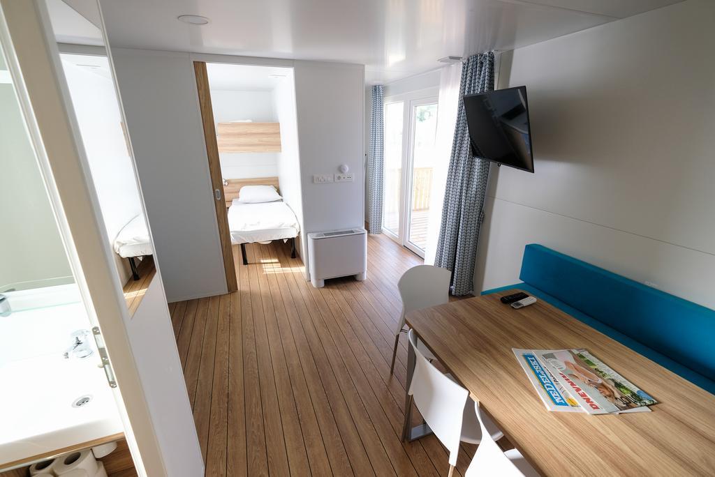 Terme Village - Mobile Homes Catez ob Savi Buitenkant foto